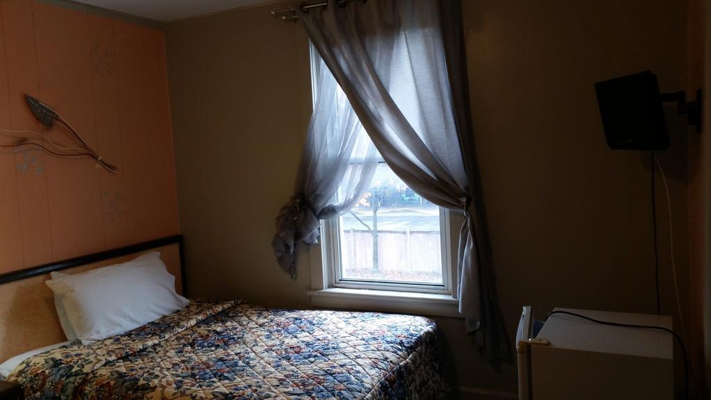 A Voyageur'S Guest House Otawa Exterior foto