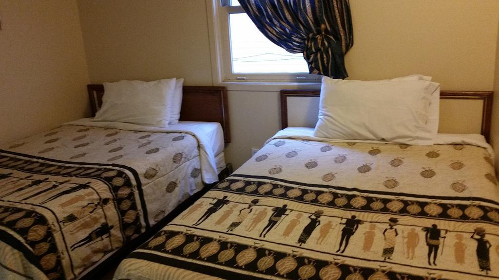 A Voyageur'S Guest House Otawa Habitación foto
